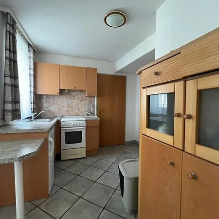 Mariazellerhof 210 Apartman Sankt Pölten